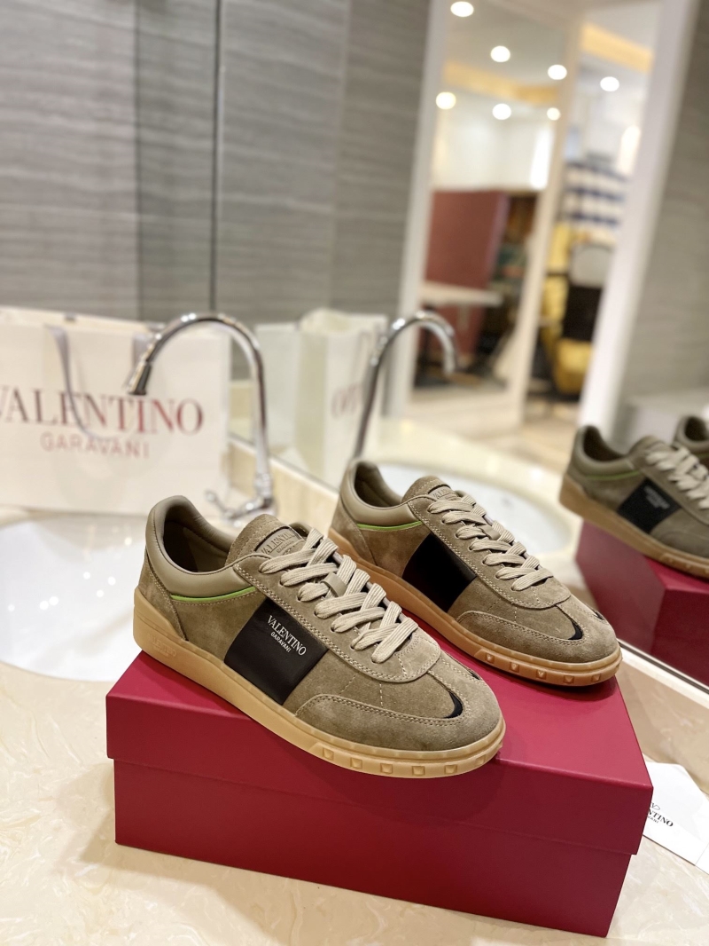 Valentino Sneakers